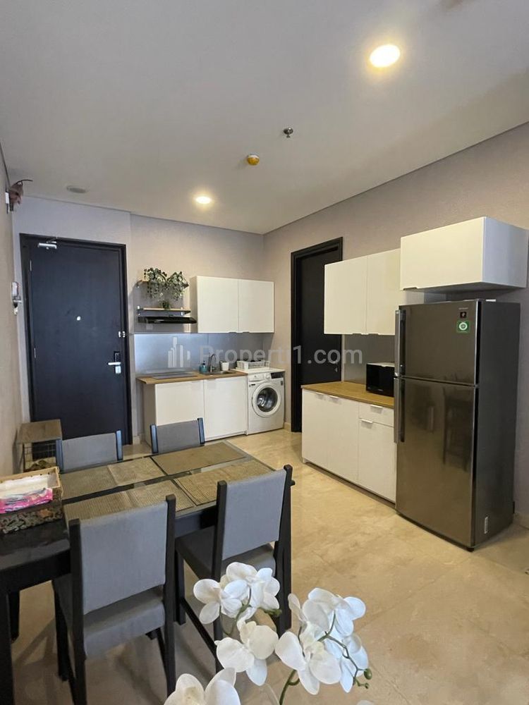 Disewakan Apartemen Sudirman Suites Jakarta Pusat - 3 BR Fully Furnished