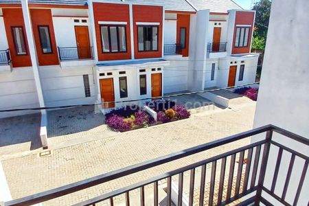 Dijual Rumah 2 Lantai Ready Stock 2 Kamar Tidur di Rawalumbu Kota Bekasi Jawa Barat