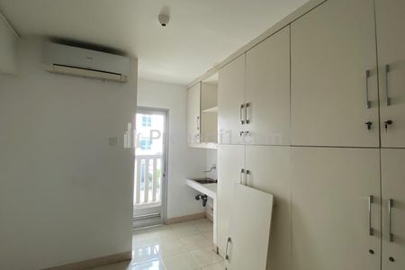 Dijual Apartemen Green Bay, Pluit Jakarta Utara - Studio Semi Furnished