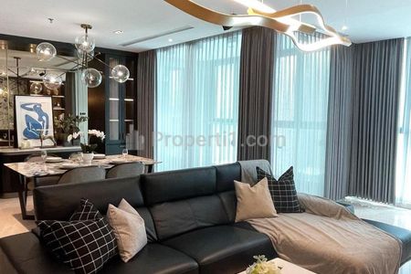 Dijual Apartemen Kemang Village Lippo Kemang Bloomington 4 BR Furnished dengan Interior Bagus