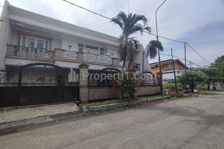 Dijual Rumah 2 Lantai Lokasi Dharmahusada Indah Surabaya Timur Lokasi Dekat Galaxy Mall Siap Pakai