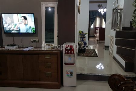 Jual Rumah 2 Lantai Semi Furnished Dekat Stadion Pakansari Cibinong - Puri Alam Kencana