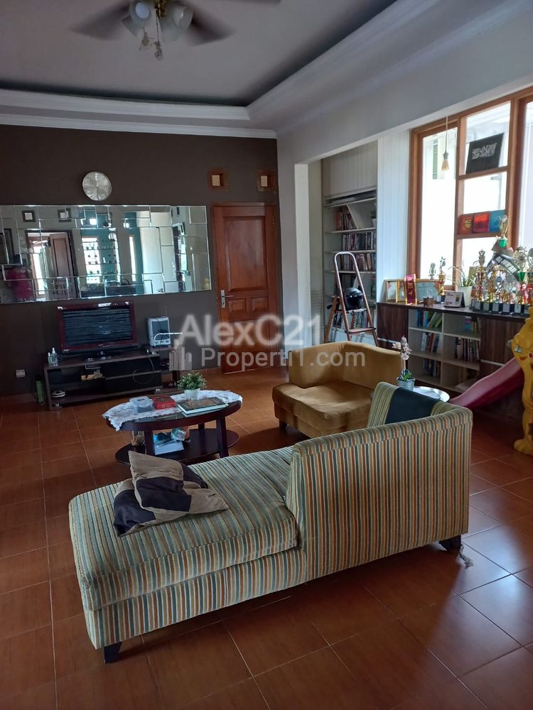 Dijual Rumah di Cireundeu, Ciputat Timur, Tangerang Selatan, Banten