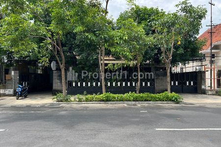 Jual Rumah Cocok untuk Tempat Usaha di Jalan RA Kartini Surabaya