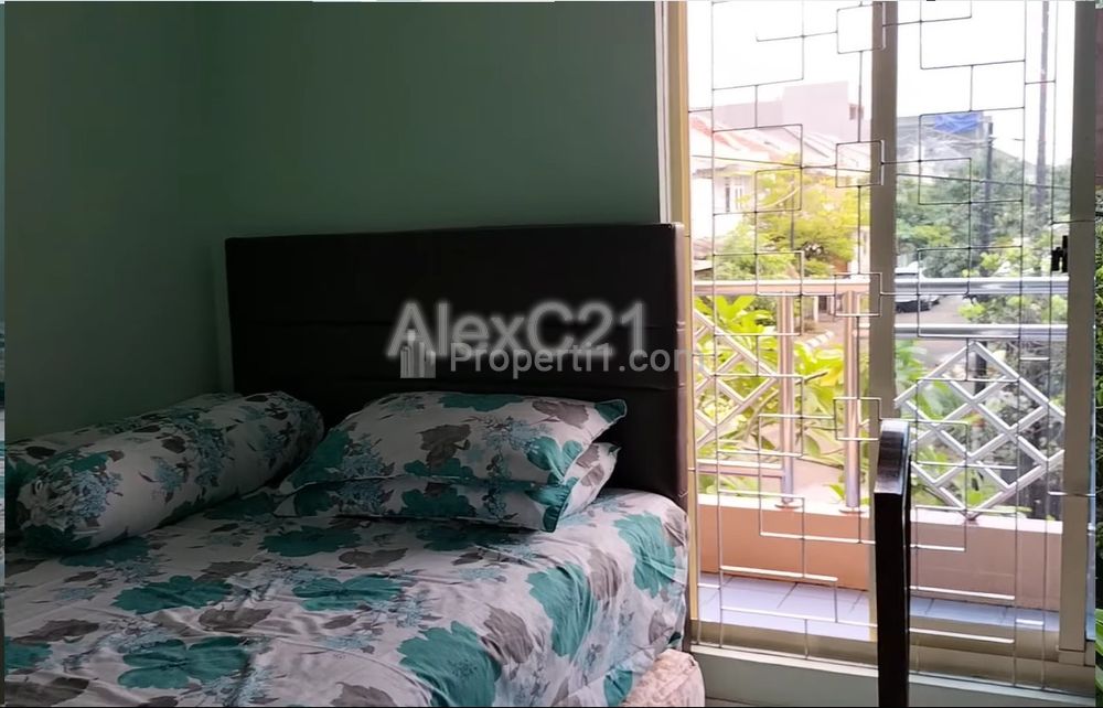 Jual Rumah Komplek 2 Lantai di Taman Modern, Ujung Menteng, Cakung, Jakarta Timur