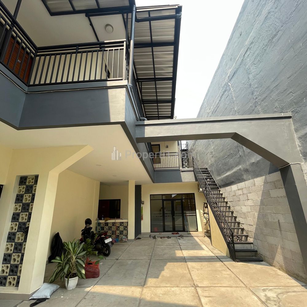 Jual Rumah Kost-kostan Strategis di Jalan Sepakat Kota Bekasi