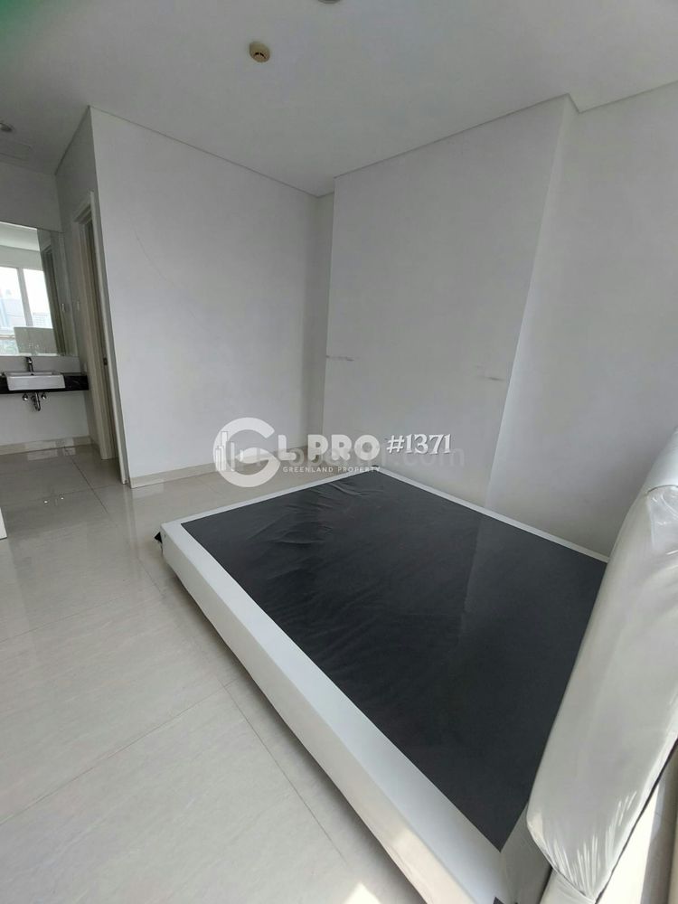 Sewa Apartemen Mewah Grand Madison di Central Park Jakarta Barat Type 2+1 BR