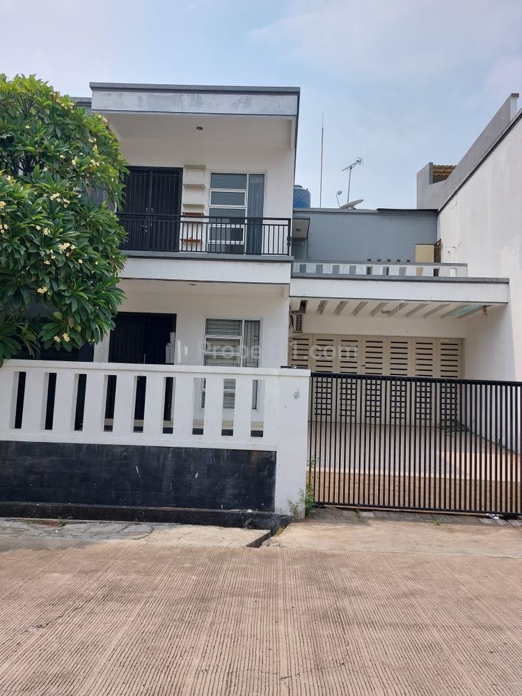 Dijual Rumah 2 Lantai Minimalis Terawat Lokasi Kelapa Gading Jakarta Utara