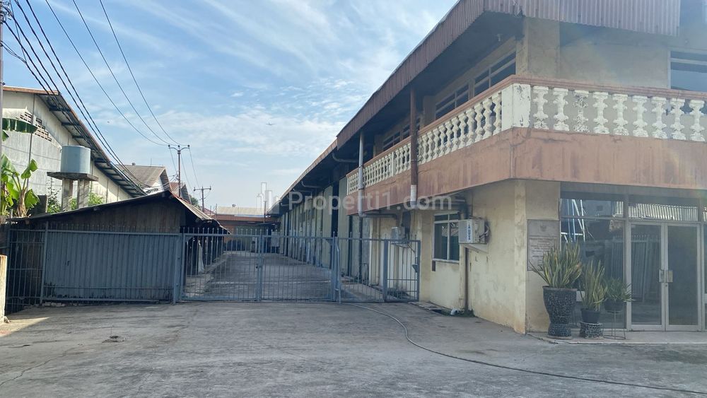 Dijual Gudang di Jl. Menceng Raya Kalideres Jakarta Barat, Luas 10148 m2 Akses Bagus