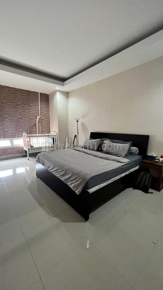 For Rent Rumah Modern 2 Lantai di Pesanggrahan Jakarta Selatan