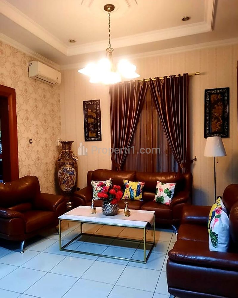 Dijual Rumah di Taman Permata Buana, Kembangan, Jakarta Barat