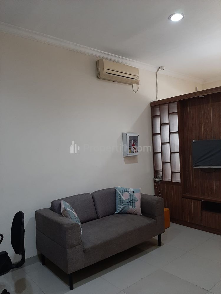 Disewakan Rumah di Perumahan Green Lake City Tangerang