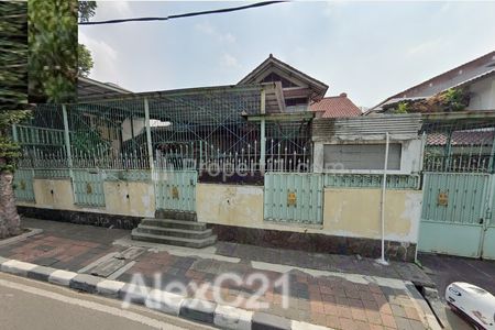 Disewakan Rumah Area Komersil di Puri Indah, Kembangan Selatan, Jakarta Barat