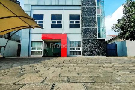 Dijual Gedung untuk Kantor di Tanjung Barat Jakarta Selatan