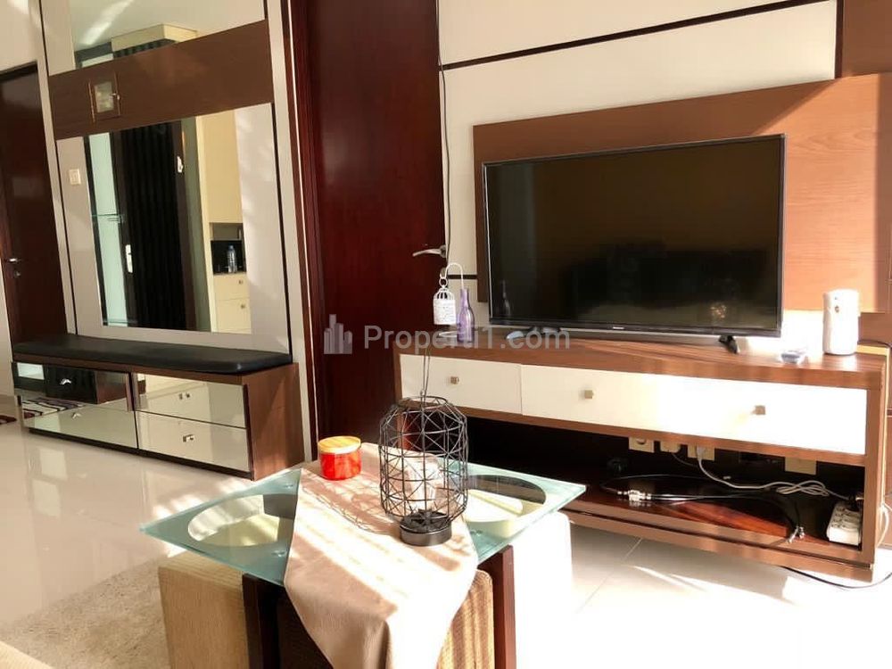 Sewa Apartemen Casablanca Mansion - 3 Bedrooms + 1 Study Room Fully Furnished & Good Unit