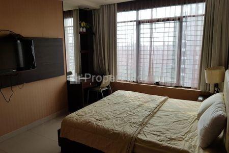 Jual Apartemen Hamptons Park Dekat MRT Jakarta Selatan - 3+1 BR Full Furnished