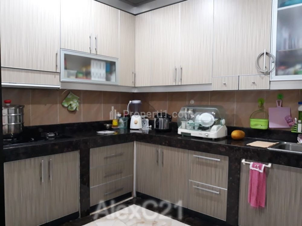 Dijual Rumah Komplek di Kelapa Gading, Pegangsaan Dua, Jakarta Utara