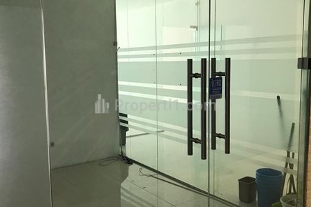 Disewakan Kantor di Apartemen Soho Capital, Fitted Ukuran 137,7m2 - Jakarta Barat