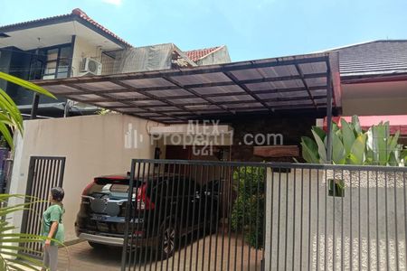 Dijual Rumah di Kebayoran Baru Jakarta Selatan