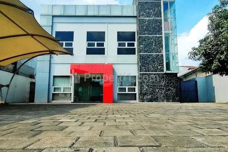 Dijual Gedung untuk Kantor di Tanjung Barat Jakarta Selatan