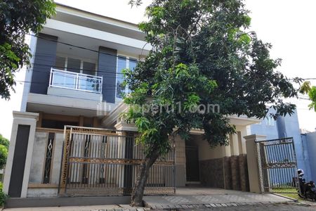 Rumah Dijual di Graha Santos Regency Rungkut Surabaya Timur Siap Huni