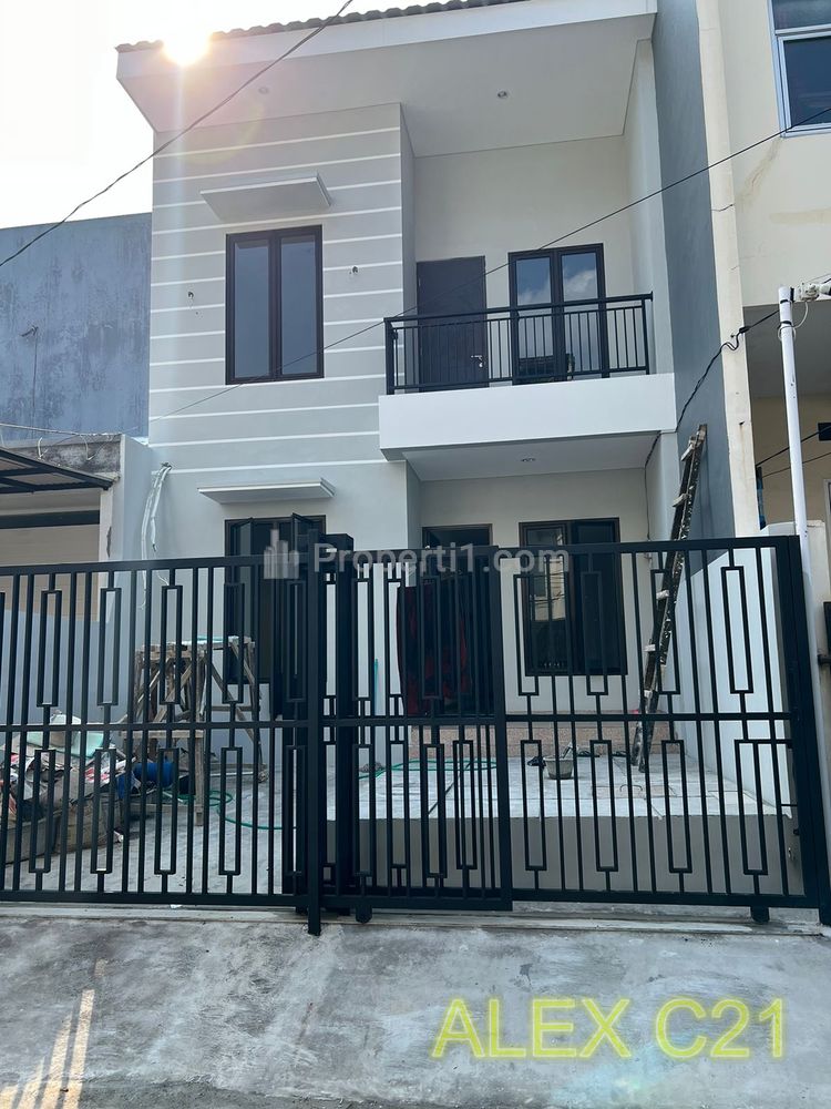 Dijual Rumah dan Tanah Nyaman Asri di Srengseng, Kembangan, Jakarta Barat