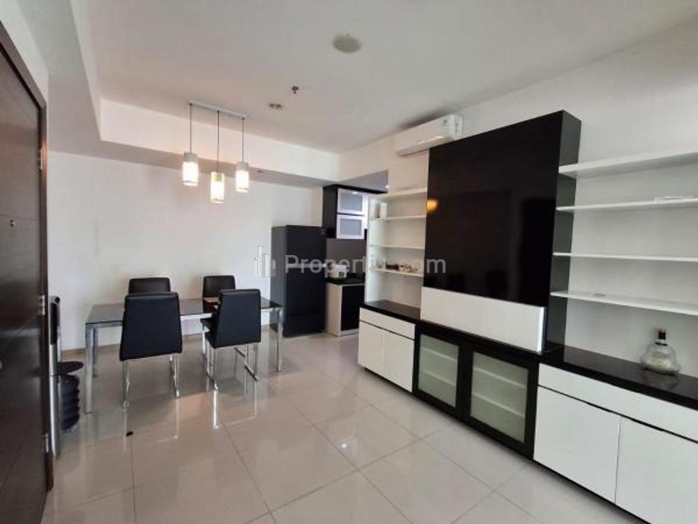 Sewa Apartemen Casa Grande Residence Tower Montana - 3+1 Bedroom Fully Furnished, Selangkah ke Mall Kota Kasablanka