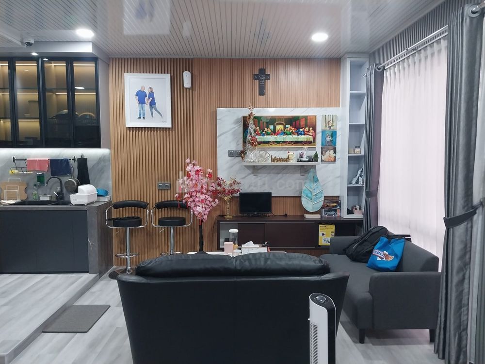 Sewa Rumah PIK2 Furnished Bagus Lengkap Ukuran 6x10 Siap Huni di Tangerang