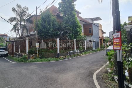 Dijual Rumah Bagus di Hook Jalan Kesumba Soekarno Hatta Malang