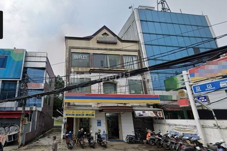 Dijual Gedung Usaha di Jalan Warung Jati Jakarta Selatan