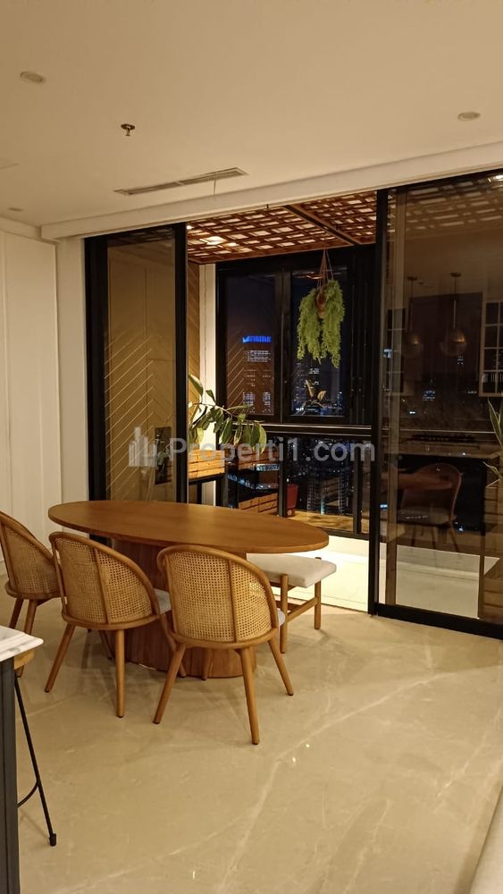For Sale Apartemen The Elements Type 3+1 Bedroom Fully Furnished