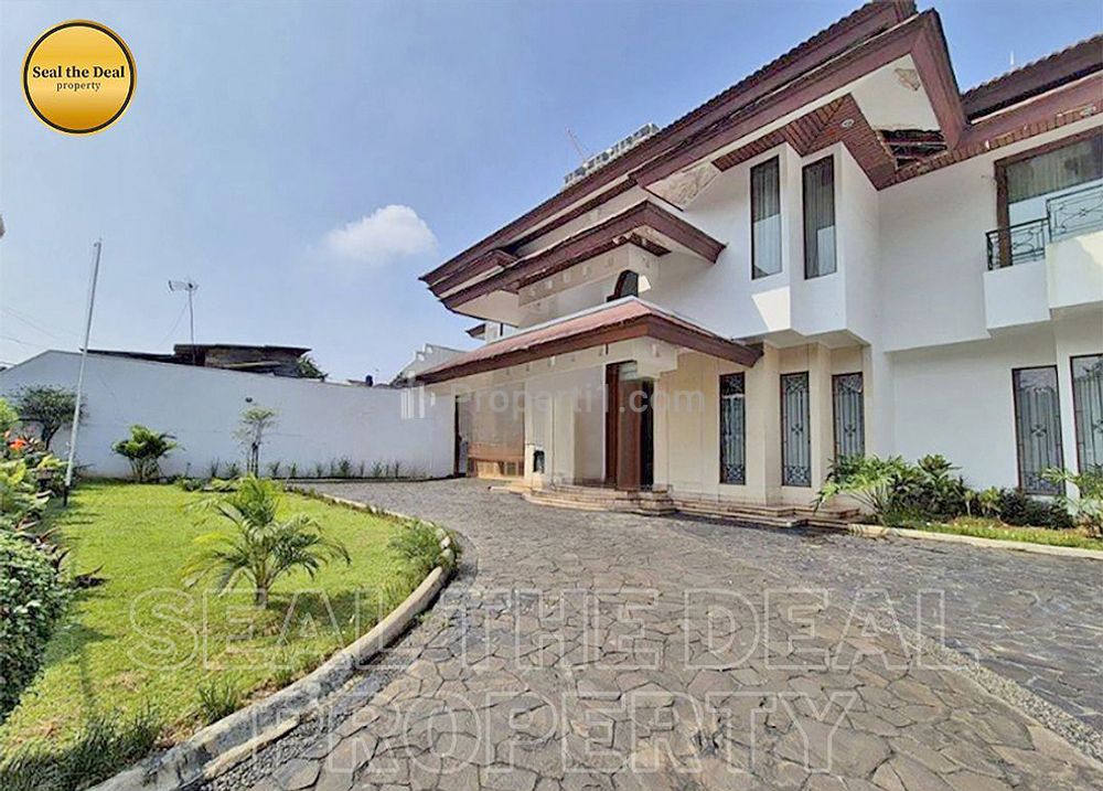 Dijual Rumah Luas di Cilandak/Ampera Jakarta Selatan STD553