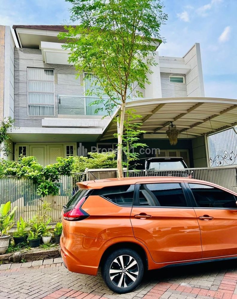 Jual Rumah Mewah 2 Lantai di San Diego Pakuwon City Surabaya