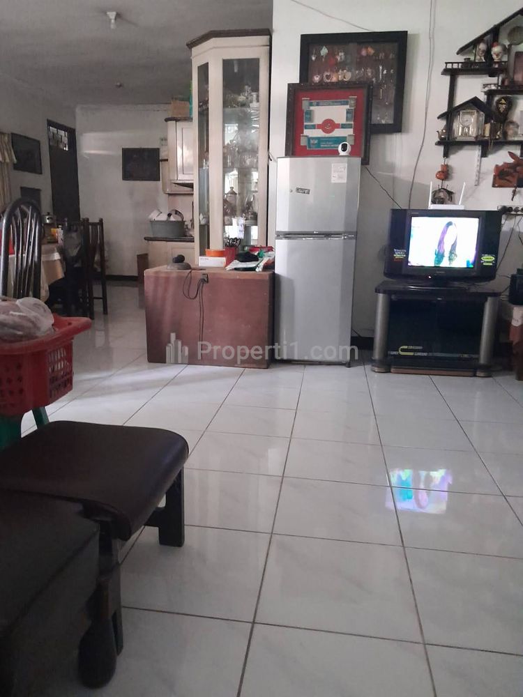 Rumah Dijual di Ketintang Gayungan Surabaya Selatan