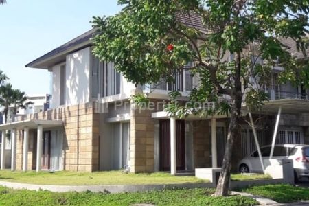 Jual Rumah di Komplek Royal Residence Crownhill Surabaya