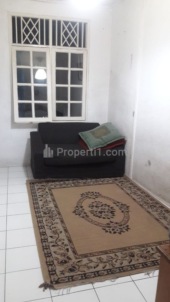 Dijual Rumah Lama Hitung Tanah di Swadarma, Ulujami, Jakarta Selatan