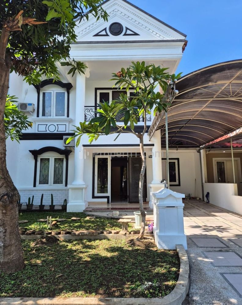 Sewa Rumah di Komplek Laguna Pakuwon City Surabaya Timur