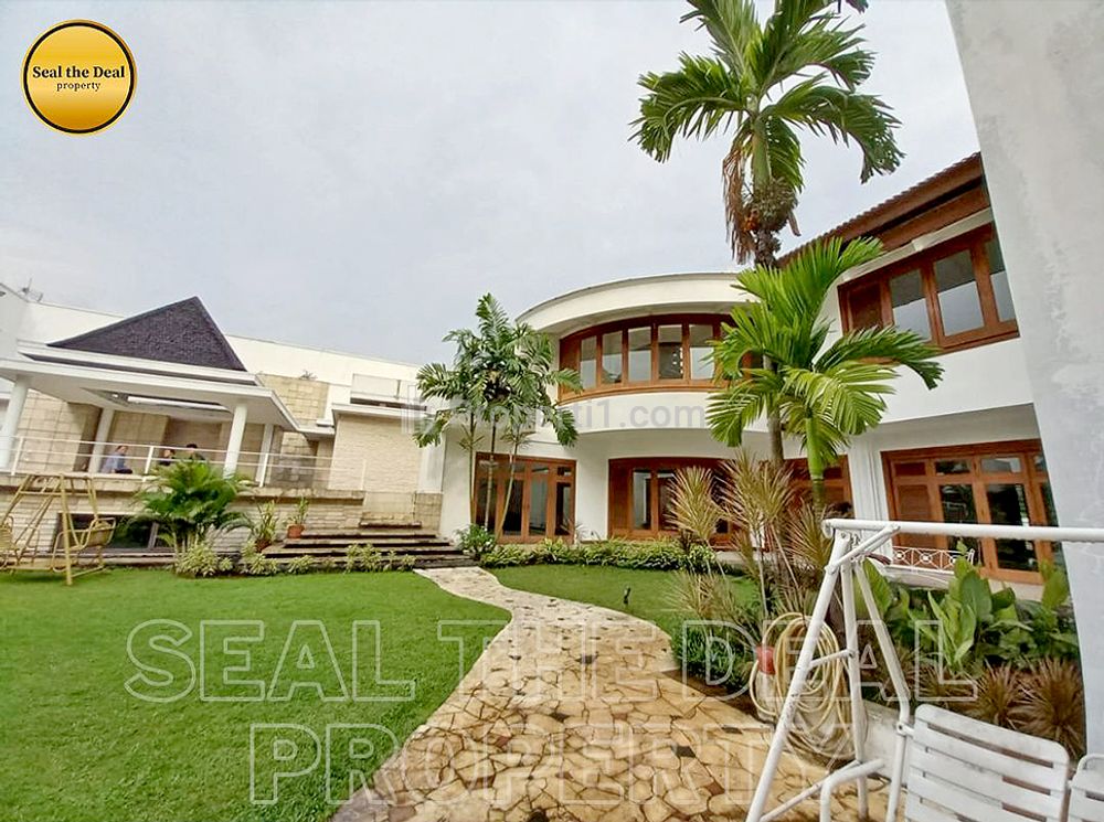 Dijual Rumah Luas di Cilandak/Ampera Jakarta Selatan STD553