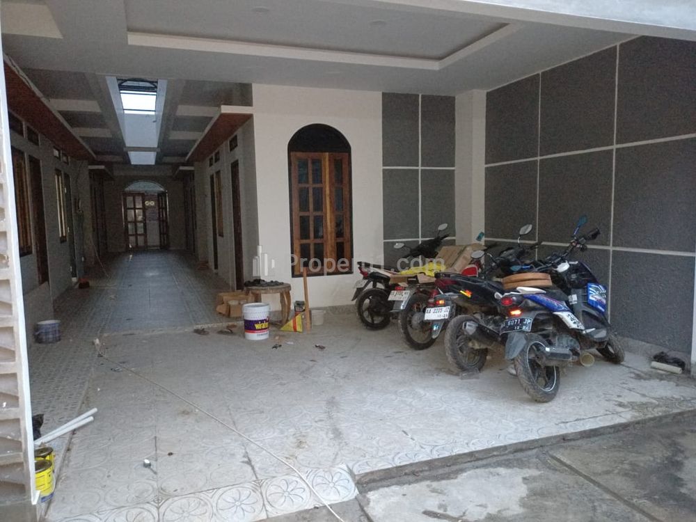 Dijual Kost Baru 18 Kamar dan Paviliun 3 Kamar Full Furnish di Jl. Parangtritis Km 6 Bantul Yogyakarta