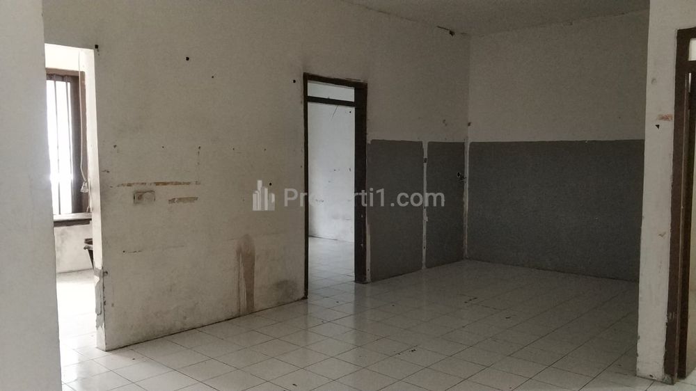 Dijual Rumah Semi Gudang Lokasi Ploso Timur Surabaya Utara Dekat Tengah Kota Harga Nego