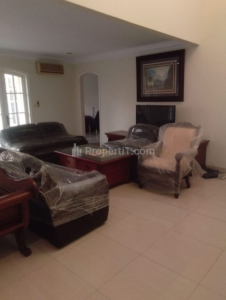 Jual Rumah Luas 369 m2 di Jalan Hang Lekir, Dekat Permata Hijau, Senayan, Sudirman, Kebayoran Baru, Jakarta Selatan