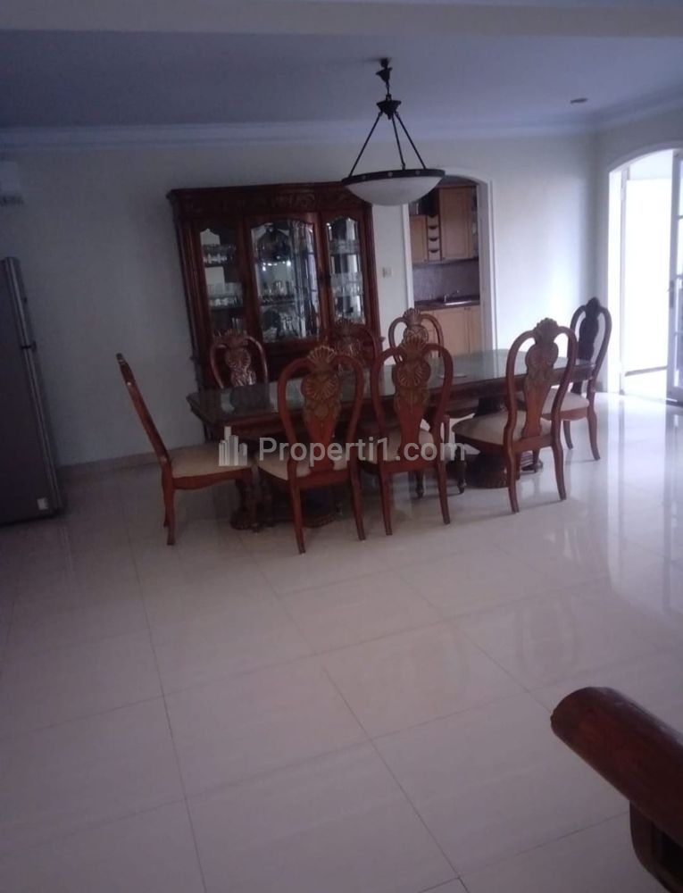 Jual Rumah Luas 369 m2 di Jalan Hang Lekir, Dekat Permata Hijau, Senayan, Sudirman, Kebayoran Baru, Jakarta Selatan