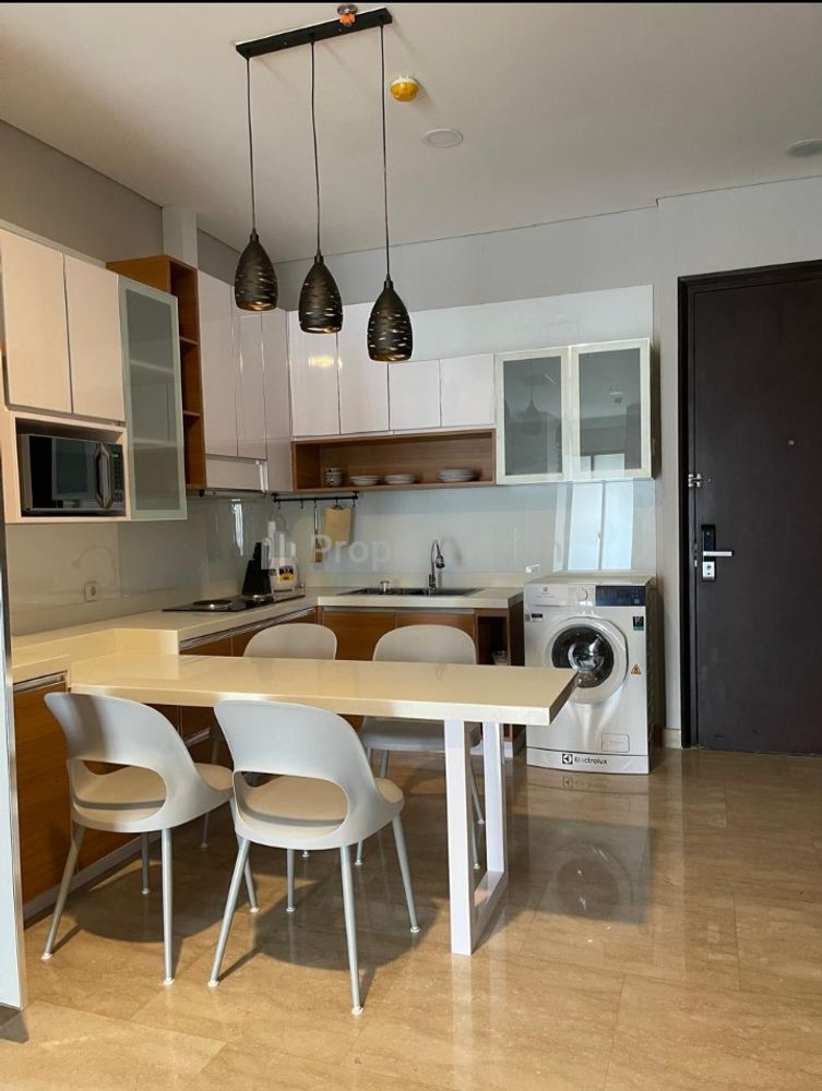 Sewa Apartemen Sudirman Suites Jakarta Pusat – 3 BR Fully Furnished