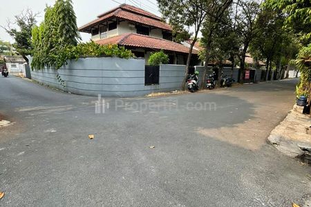 Dijual Rumah Tua di Kemang, Bangka, Mampang Prapatan, Jakarta Selatan