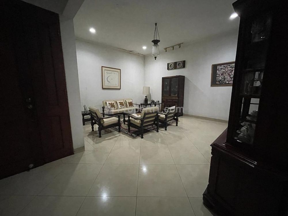 Dijual Rumah Mewah Luas di Kemang Timur, Mampang Prapatan, Jakarta Selatan