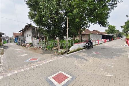 Dijual Tanah Murah Strategis Barat Jogja City Mall Jl. Magelang Km 5 Sleman Yogyakarta