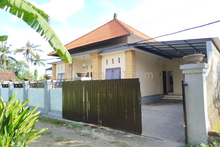 Sewa Rumah 3 Kamar di Banjar Delod Pempatan Lukluk Mengwi Bali