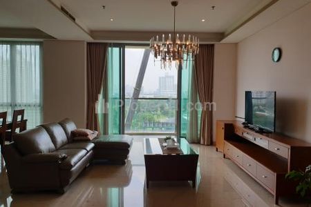 Sewa Apartemen Senayan City Residence 3+1BR Full Furnished