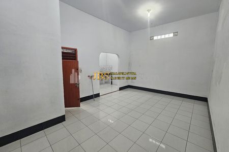 Dijual Rumah Kondisi Siap Huni di Jalan Metal Raya - Medan