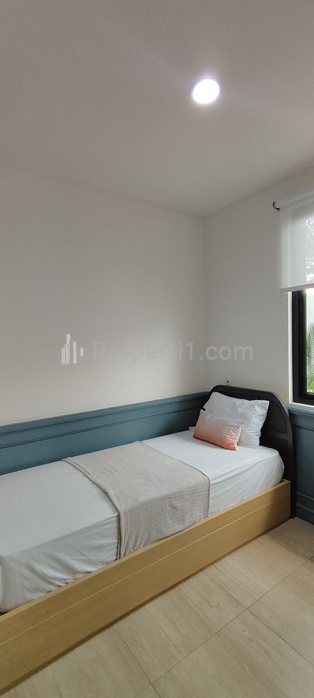 Dijual Rumah 2 Lantai 7x15 3 Kamar Tidur Siap Huni Nempel Tol di Karawang Barat